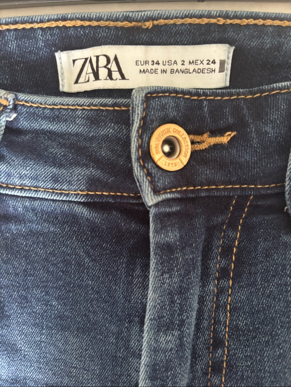ZARA Dark Indigo Denim Jeans with Copper Button